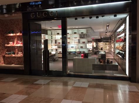 gucci white plains